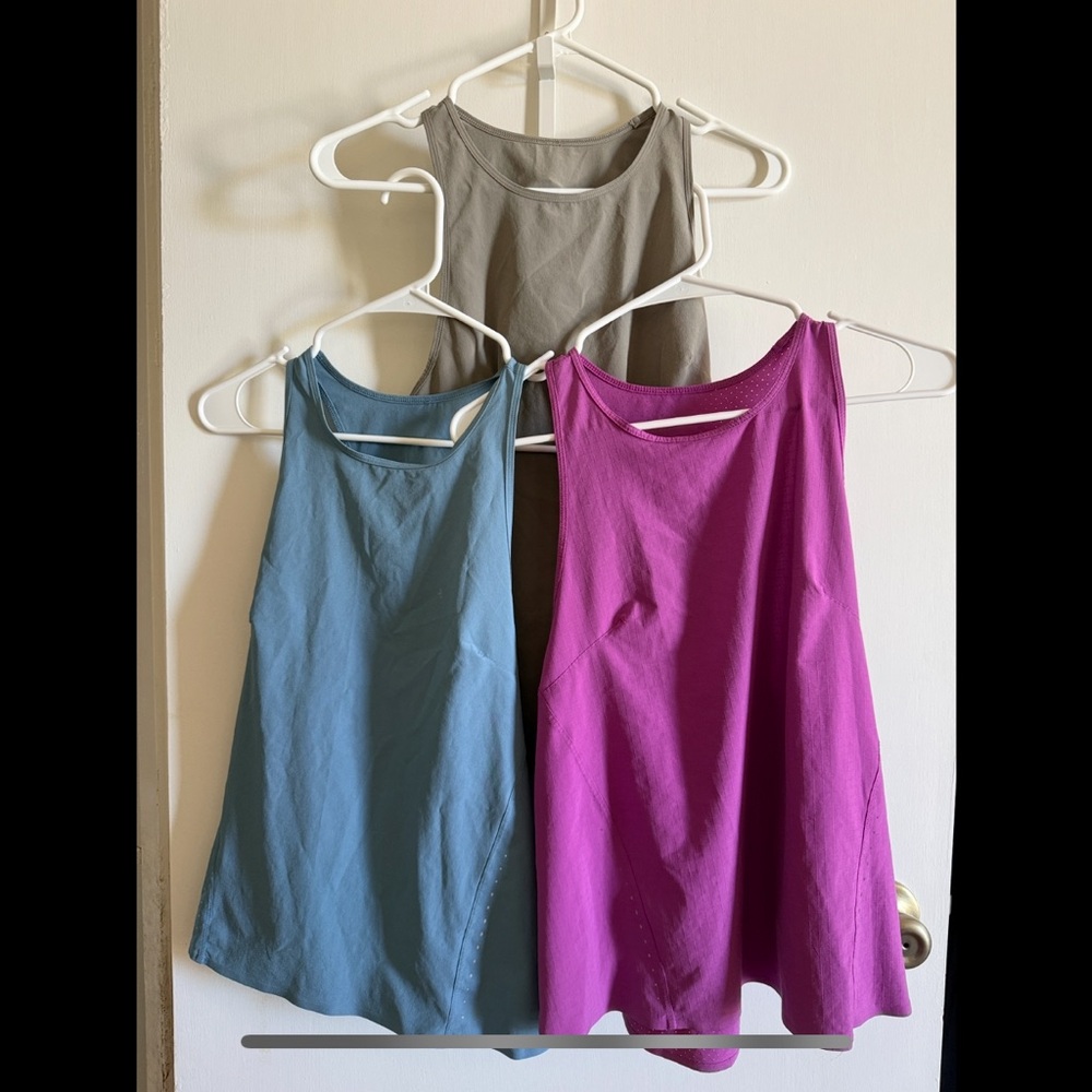 Lululemon Lightweight Stretch Run Tank - Bundle (3 tanks)